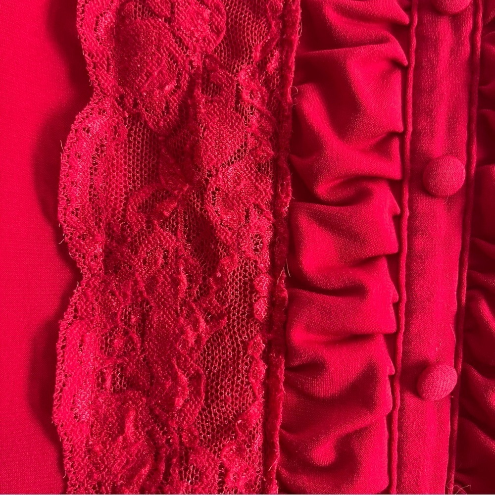 Ispiri Chic Red Lace Accent Blouse Size Large - Picture 5 of 8